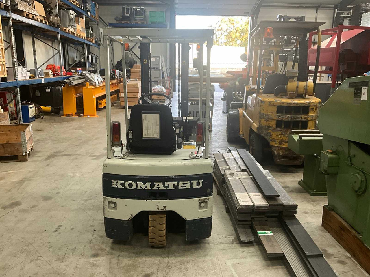 1991 KOMATSU FB13M-2 FORKLIFT - Vysokozdvižný vozík: obrázek 5 1991 KOMATSU FB13M-2 FORKLIFT - Vysokozdvižný vozík: obrázek 5