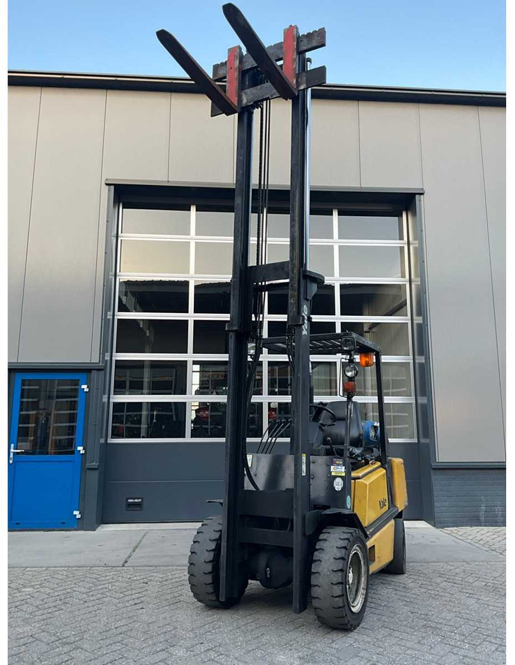 1993 YALE GLP 30 TE FORKLIFT - Vysokozdvižný vozík: obrázek 2 1993 YALE GLP 30 TE FORKLIFT - Vysokozdvižný vozík: obrázek 2