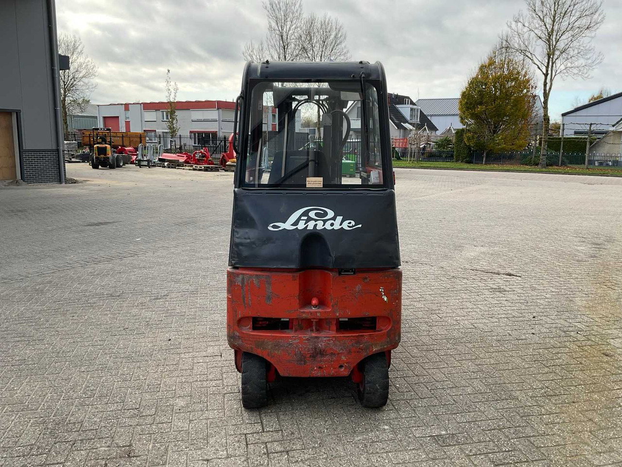 1999 LINDE E20H FORKLIFT - Vysokozdvižný vozík: obrázek 5 1999 LINDE E20H FORKLIFT - Vysokozdvižný vozík: obrázek 5
