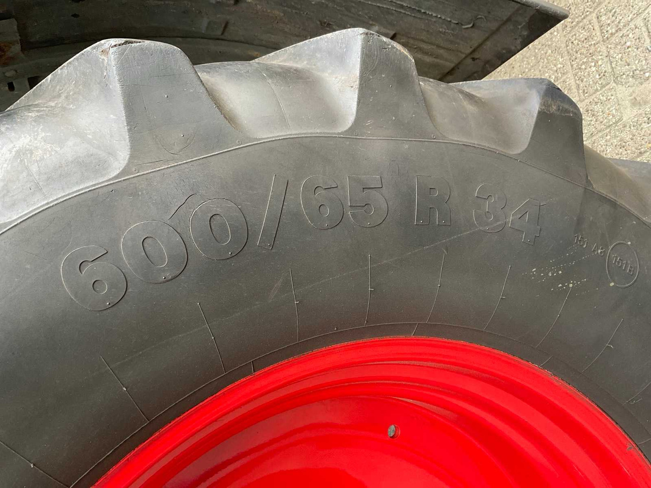 Traktor 2000 FENDT FAVORIT 816 ALL-WHEEL DRIVE AGRICULTURAL TRACTOR: obrázek 12 Traktor 2000 FENDT FAVORIT 816 ALL-WHEEL DRIVE AGRICULTURAL TRACTOR: obrázek 12