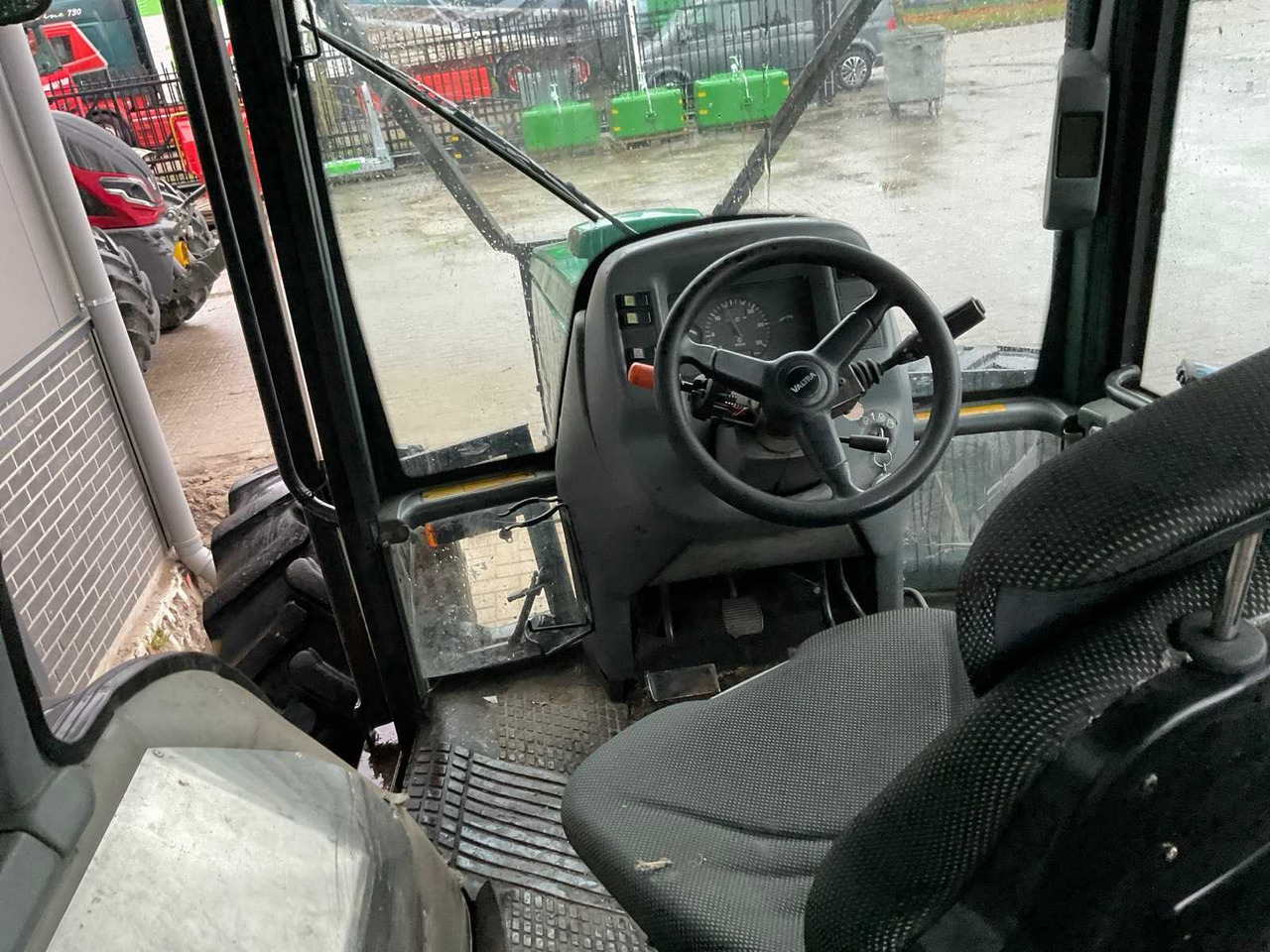 Traktor 2000 VALTRA-VALMET 6650 HITECH TWINTRAC ALL-WHEEL DRIVE FARM TRACTOR: obrázek 19