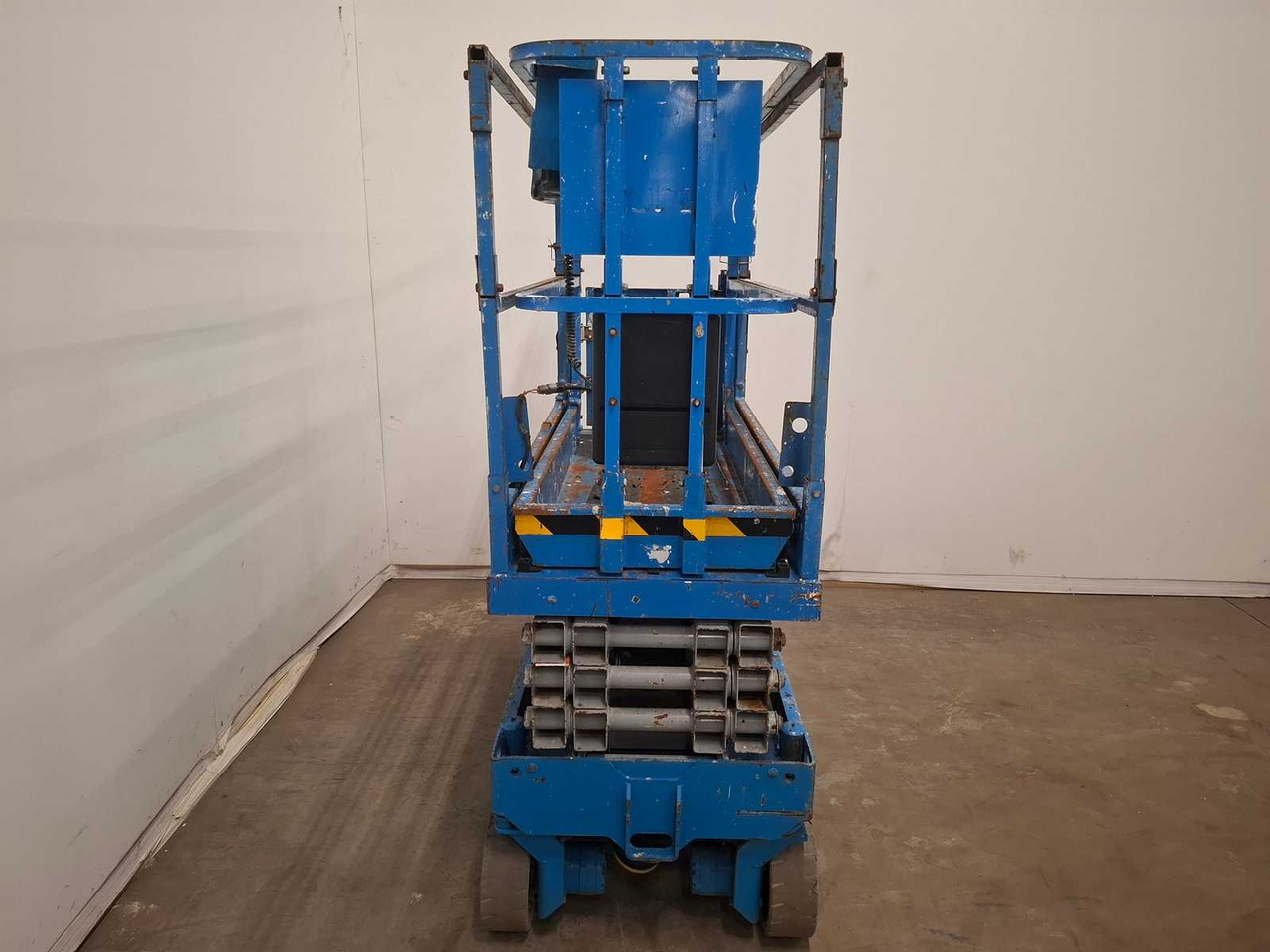 2004 GENIE GS1932 AERIAL PLATFORM - Pracovní plošina: obrázek 2 2004 GENIE GS1932 AERIAL PLATFORM - Pracovní plošina: obrázek 2