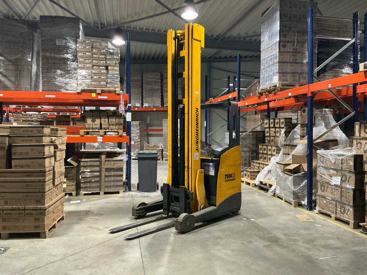 2007 JUNGHEINRICH ETV 214 FORKLIFT - Vysokozdvižný vozík: obrázek 1 2007 JUNGHEINRICH ETV 214 FORKLIFT - Vysokozdvižný vozík: obrázek 1