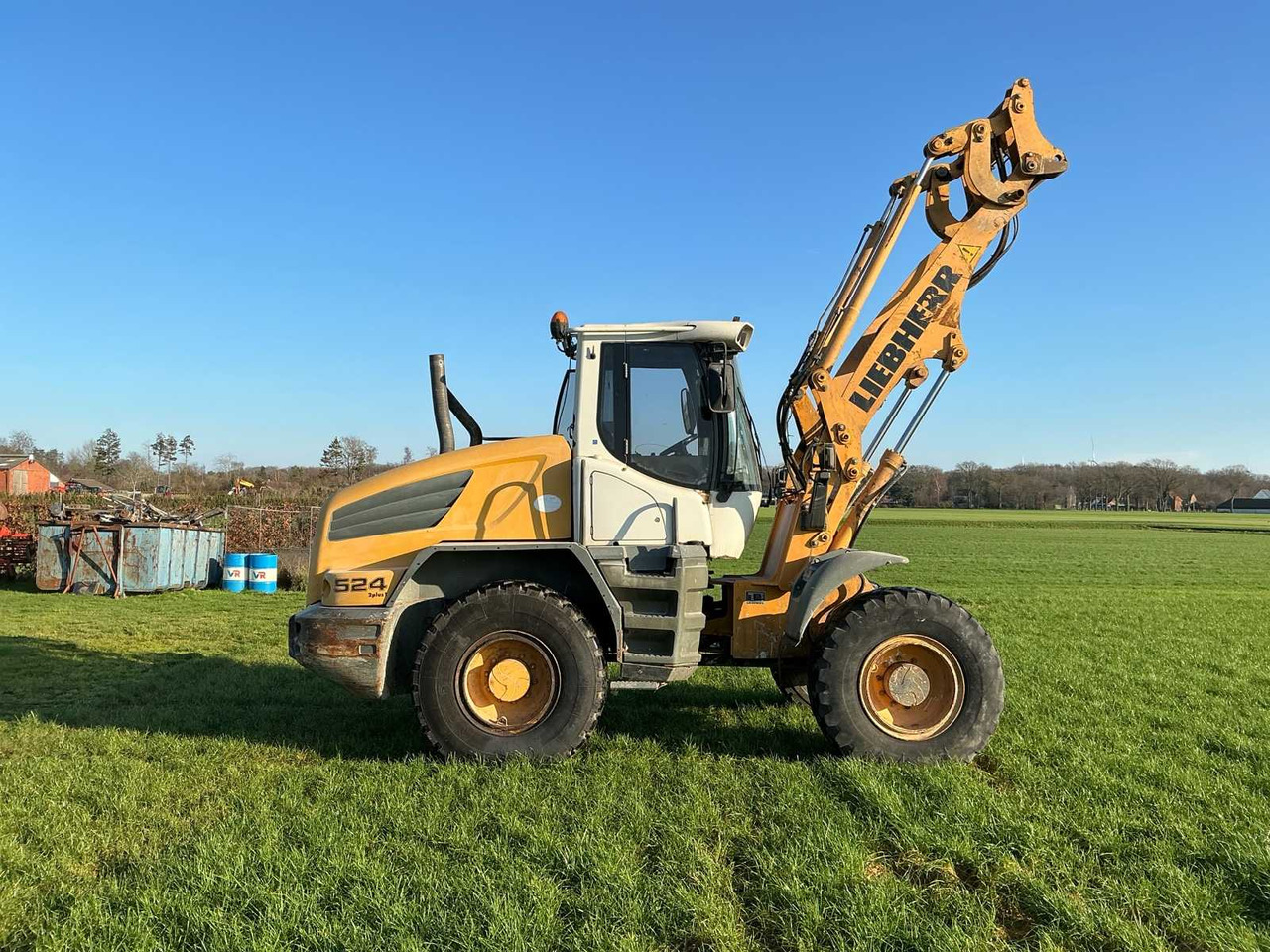 2008 LIEBHERR L524 BULLDOZER - Buldozer: obrázek 2 2008 LIEBHERR L524 BULLDOZER - Buldozer: obrázek 2