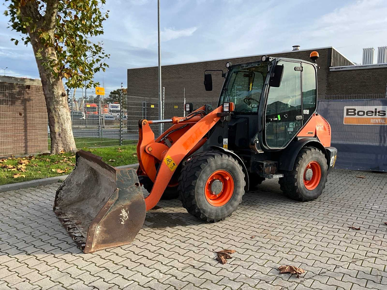 2015 KOMATSU WA-70-7 ARTICULATED WHEEL LOADER 4X4 - Kolový nakladač: obrázek 1 2015 KOMATSU WA-70-7 ARTICULATED WHEEL LOADER 4X4 - Kolový nakladač: obrázek 1