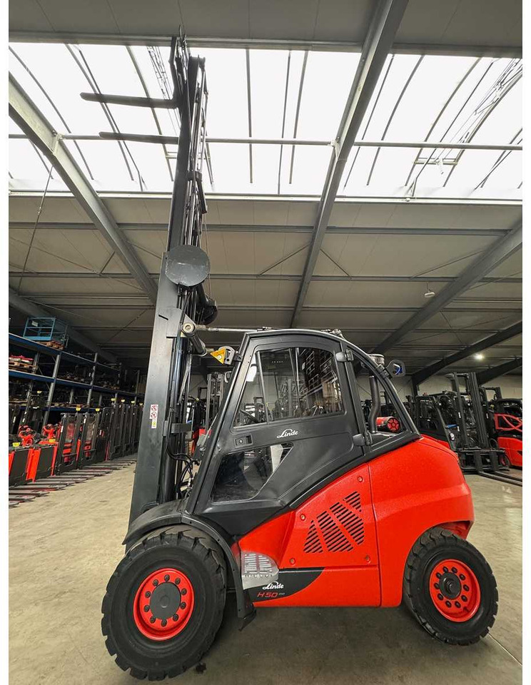 2015 LINDE H50D 5,000KG TRIPLEX 666CM 3+4TH VALVE DIESEL FORKLIFT FORKLIFT 15,862 HOURS. - Vysokozdvižný vozík: obrázek 3 2015 LINDE H50D 5,000KG TRIPLEX 666CM 3+4TH VALVE DIESEL FORKLIFT FORKLIFT 15,862 HOURS. - Vysokozdvižný vozík: obrázek 3