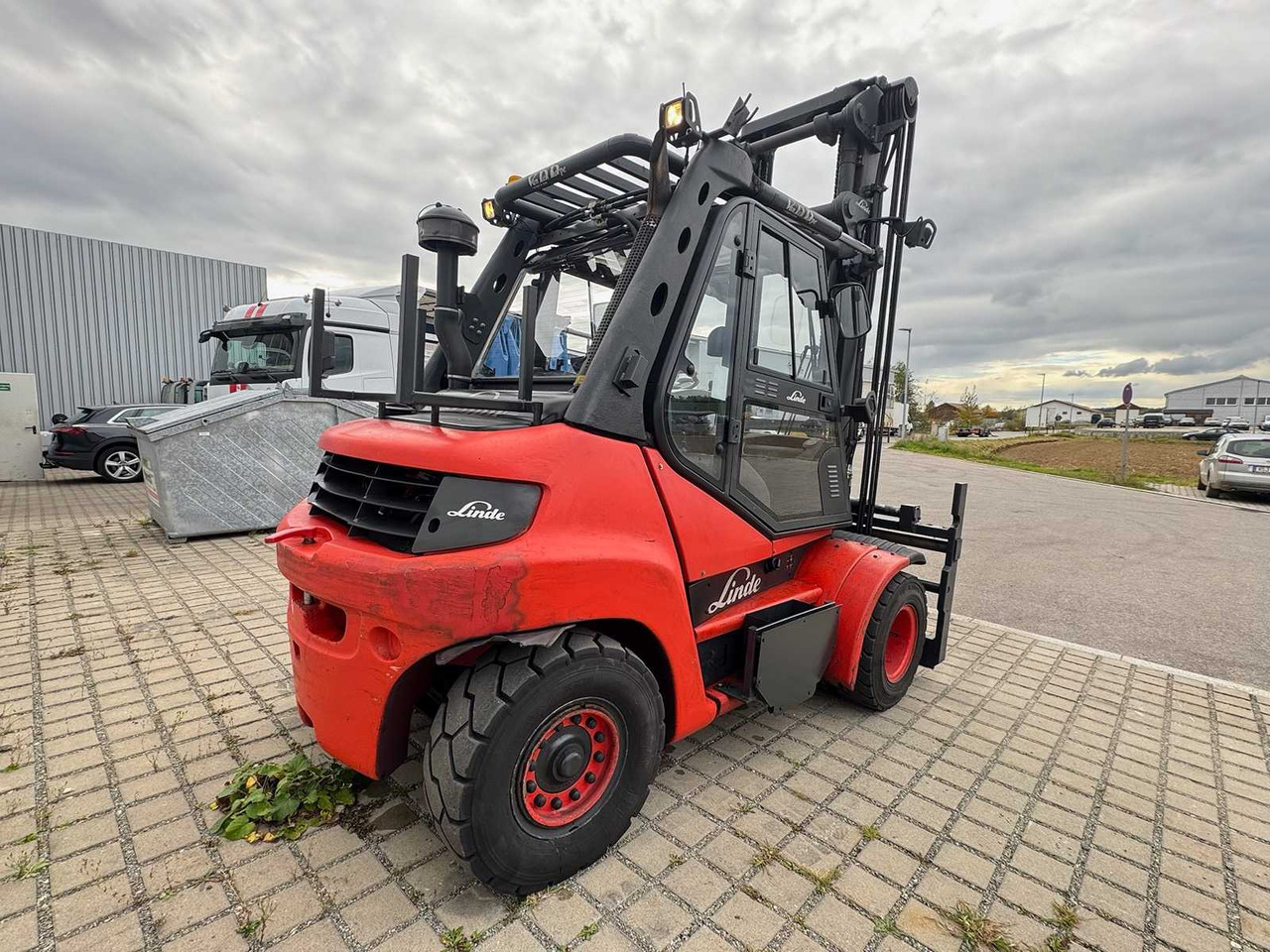 2015 SERVICE 04/2026 LINDE H70D-02 EVO 3RD+4TH VALVE FORK ADJUSTER DIESEL FORKLIFT 10,330 HOURS - Vysokozdvižný vozík: obrázek 4 2015 SERVICE 04/2026 LINDE H70D-02 EVO 3RD+4TH VALVE FORK ADJUSTER DIESEL FORKLIFT 10,330 HOURS - Vysokozdvižný vozík: obrázek 4