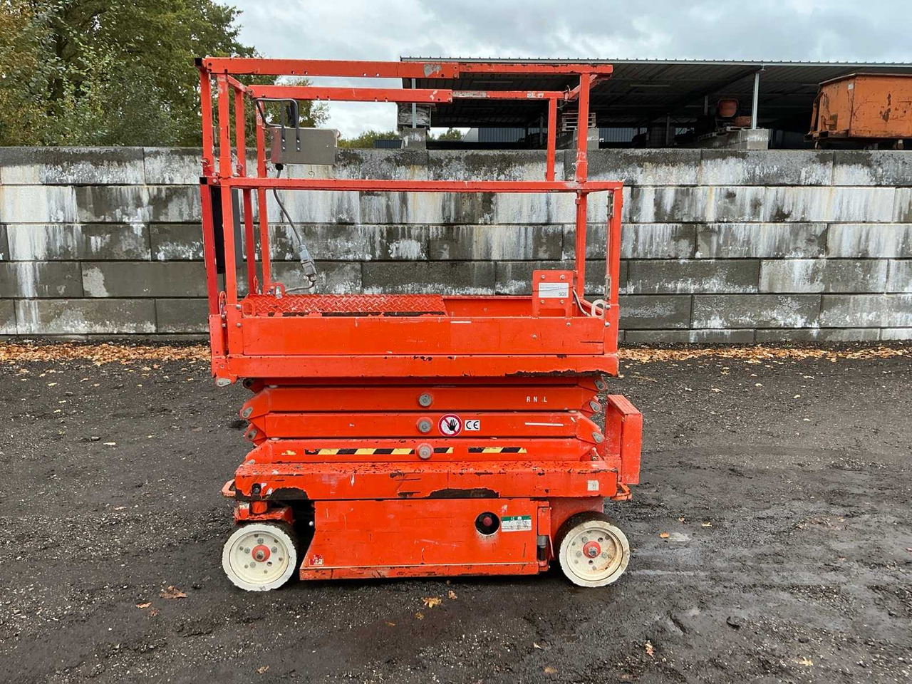 2015 SKYJACK SJ 111 3219 AERIAL PLATFORM - Pracovní plošina: obrázek 2 2015 SKYJACK SJ 111 3219 AERIAL PLATFORM - Pracovní plošina: obrázek 2