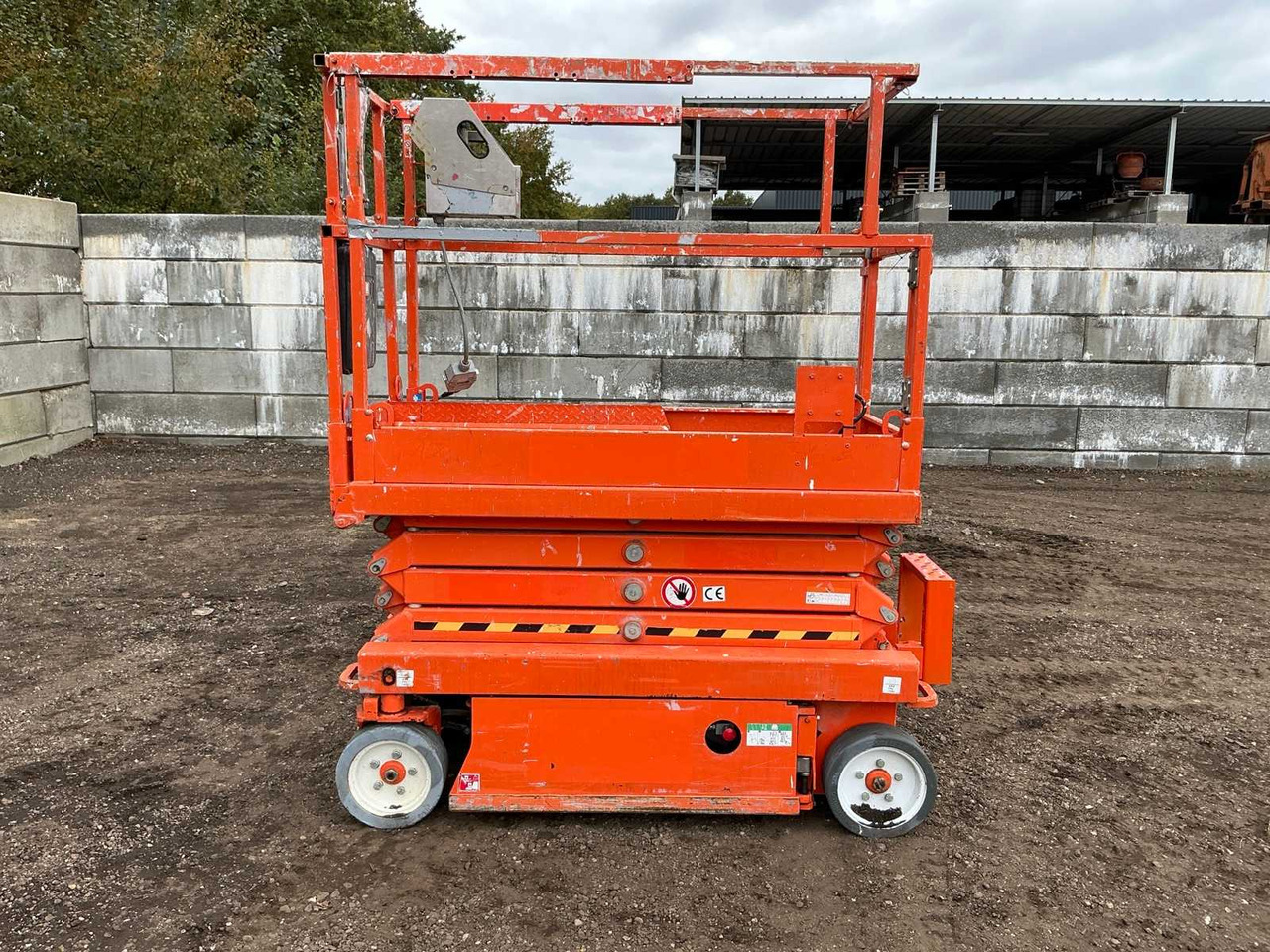 2015 SKYJACK SJ 111 3219 AERIAL PLATFORM - Pracovní plošina: obrázek 2 2015 SKYJACK SJ 111 3219 AERIAL PLATFORM - Pracovní plošina: obrázek 2