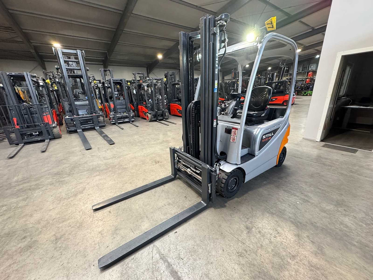 2016 SERVICE + UVV 09/2026 STILL RX20-16P 1.600KG TRIPLEX 490CM 3.+4. VALVE FORK ADJUSTER ELECTRIC FORKLIFT 6.167 HOURS - Vysokozdvižný vozík: obrázek 2 2016 SERVICE + UVV 09/2026 STILL RX20-16P 1.600KG TRIPLEX 490CM 3.+4. VALVE FORK ADJUSTER ELECTRIC FORKLIFT 6.167 HOURS - Vysokozdvižný vozík: obrázek 2
