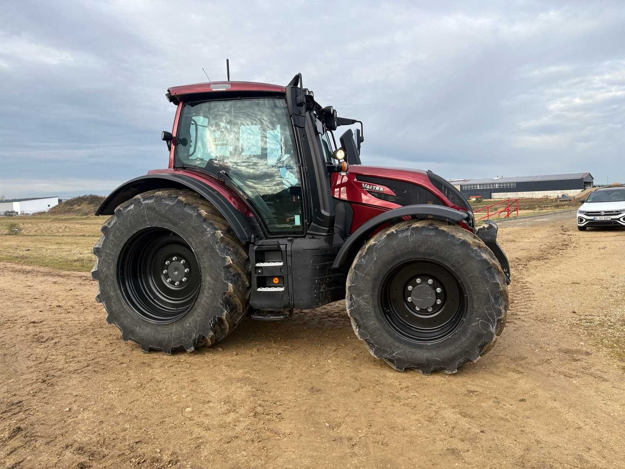 2022 DEMONSTRATION VALTRA N175 DIRECT TRACTOR - Traktor: obrázek 5 2022 DEMONSTRATION VALTRA N175 DIRECT TRACTOR - Traktor: obrázek 5