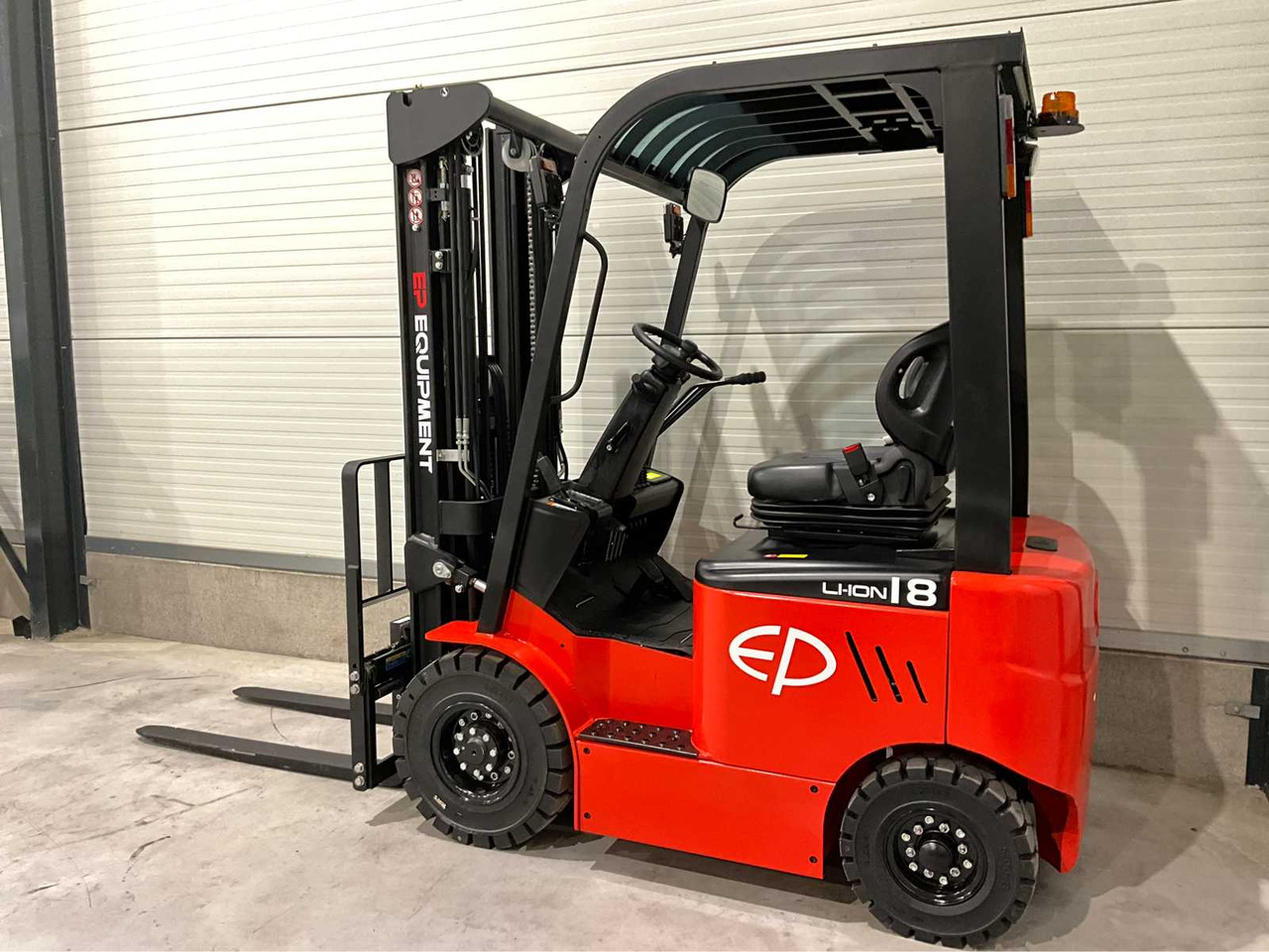 2025 EP EFL 181 LI-ION FORKLIFT - Vysokozdvižný vozík: obrázek 3 2025 EP EFL 181 LI-ION FORKLIFT - Vysokozdvižný vozík: obrázek 3