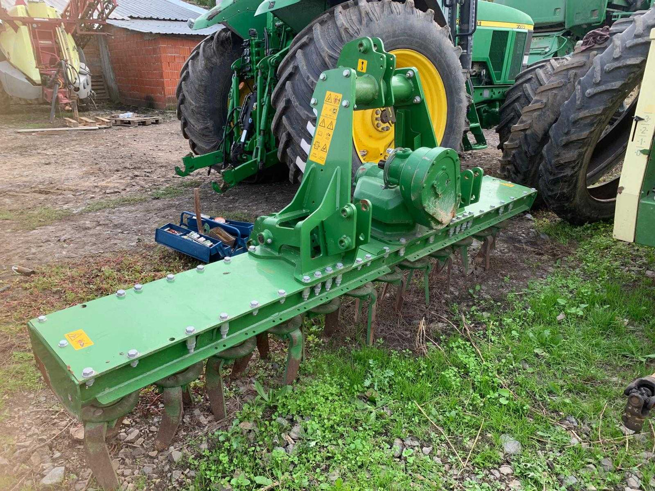 AMAZONE  - Rotační brány: obrázek 2 AMAZONE  - Rotační brány: obrázek 2