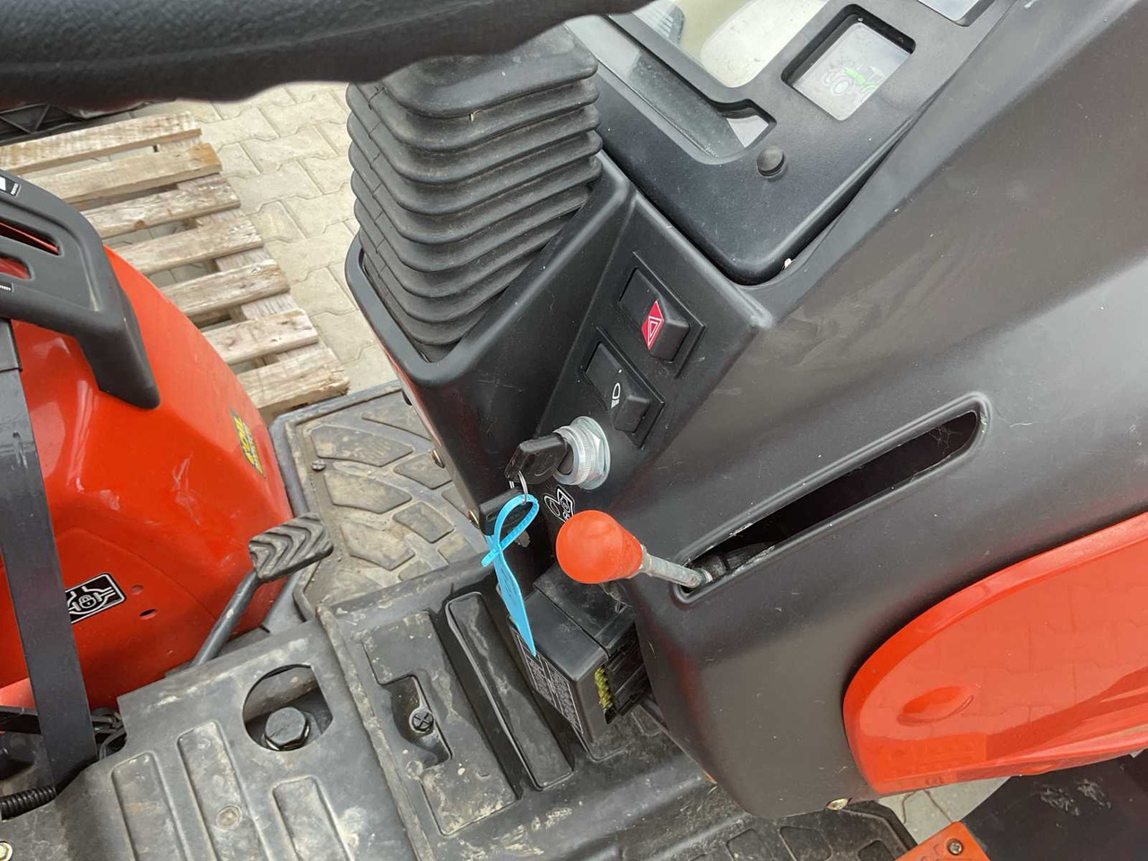 Avenger - Malotraktor: obrázek 2 Avenger - Malotraktor: obrázek 2