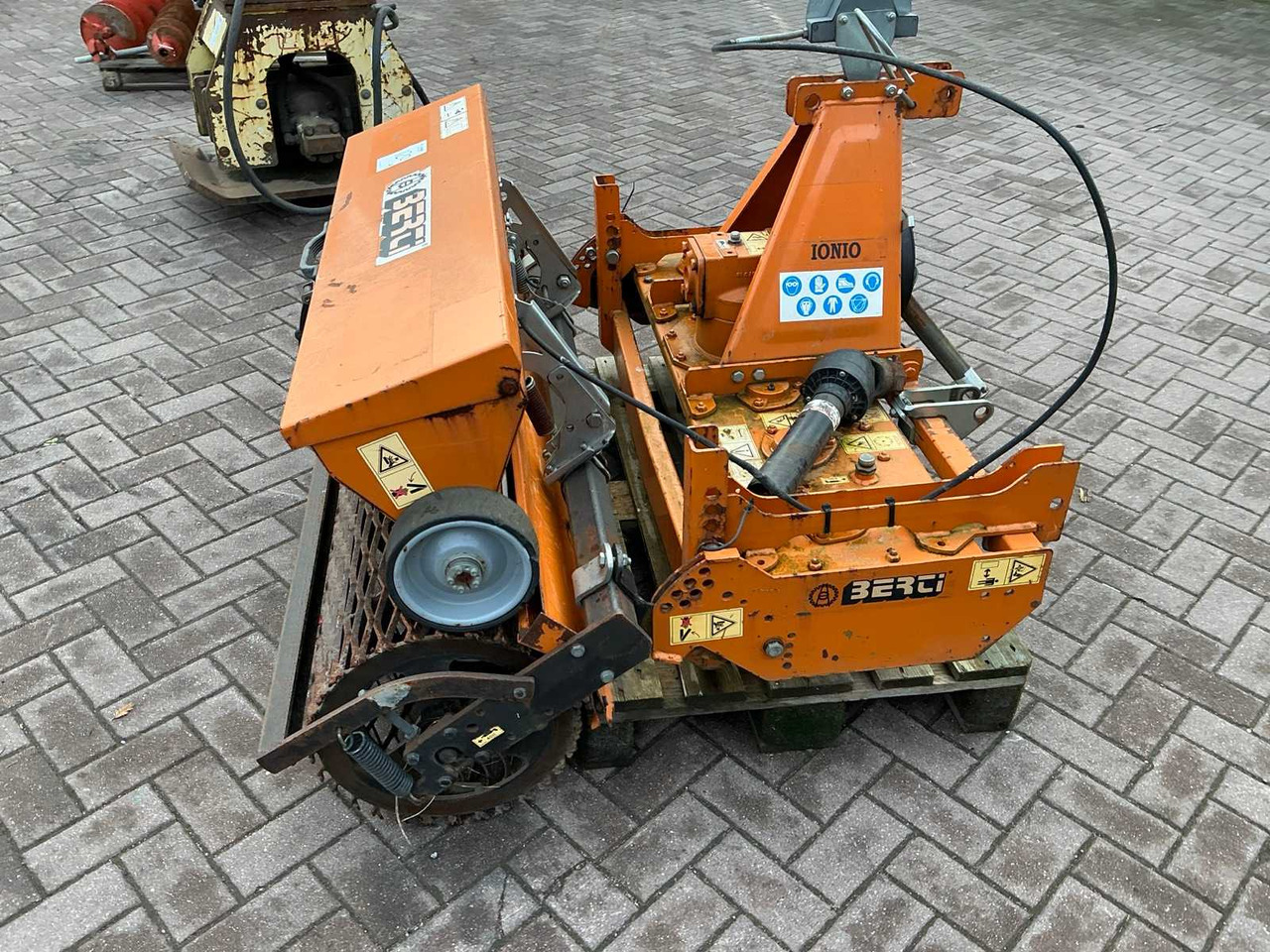Berci Erpice Rotante Ionio 130 - Rotační brány: obrázek 4 Berci Erpice Rotante Ionio 130 - Rotační brány: obrázek 4