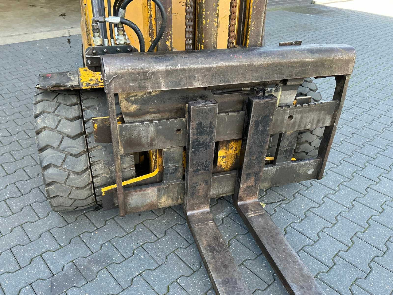 CATERPILLAR V60B FORKLIFT - Vysokozdvižný vozík: obrázek 4 CATERPILLAR V60B FORKLIFT - Vysokozdvižný vozík: obrázek 4