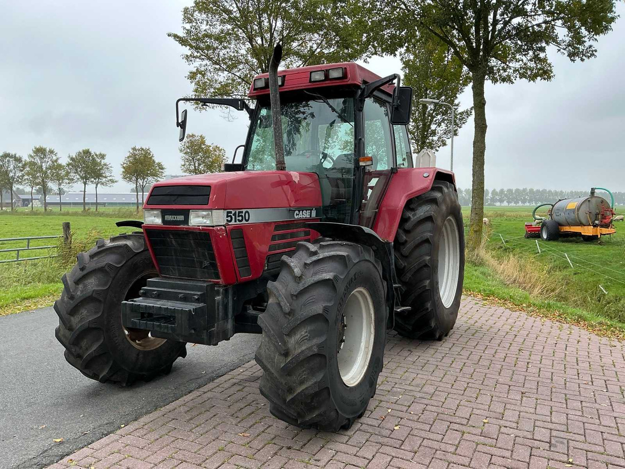 Case international 5150 pro - Traktor: obrázek 2 Case international 5150 pro - Traktor: obrázek 2