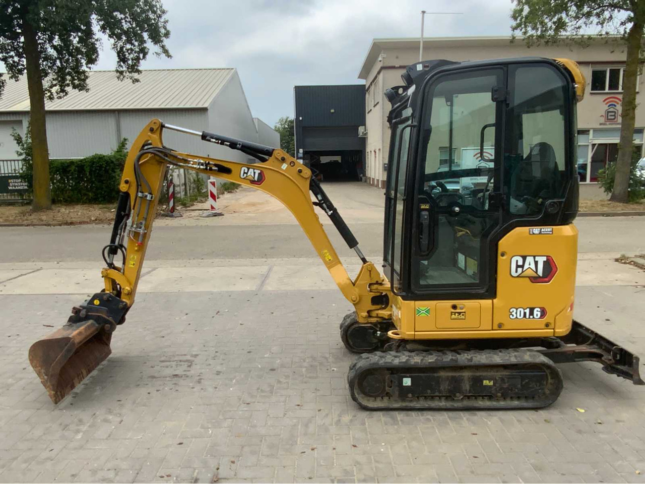 Caterpillar 301.6 - Mini rýpadlo: obrázek 3 Caterpillar 301.6 - Mini rýpadlo: obrázek 3