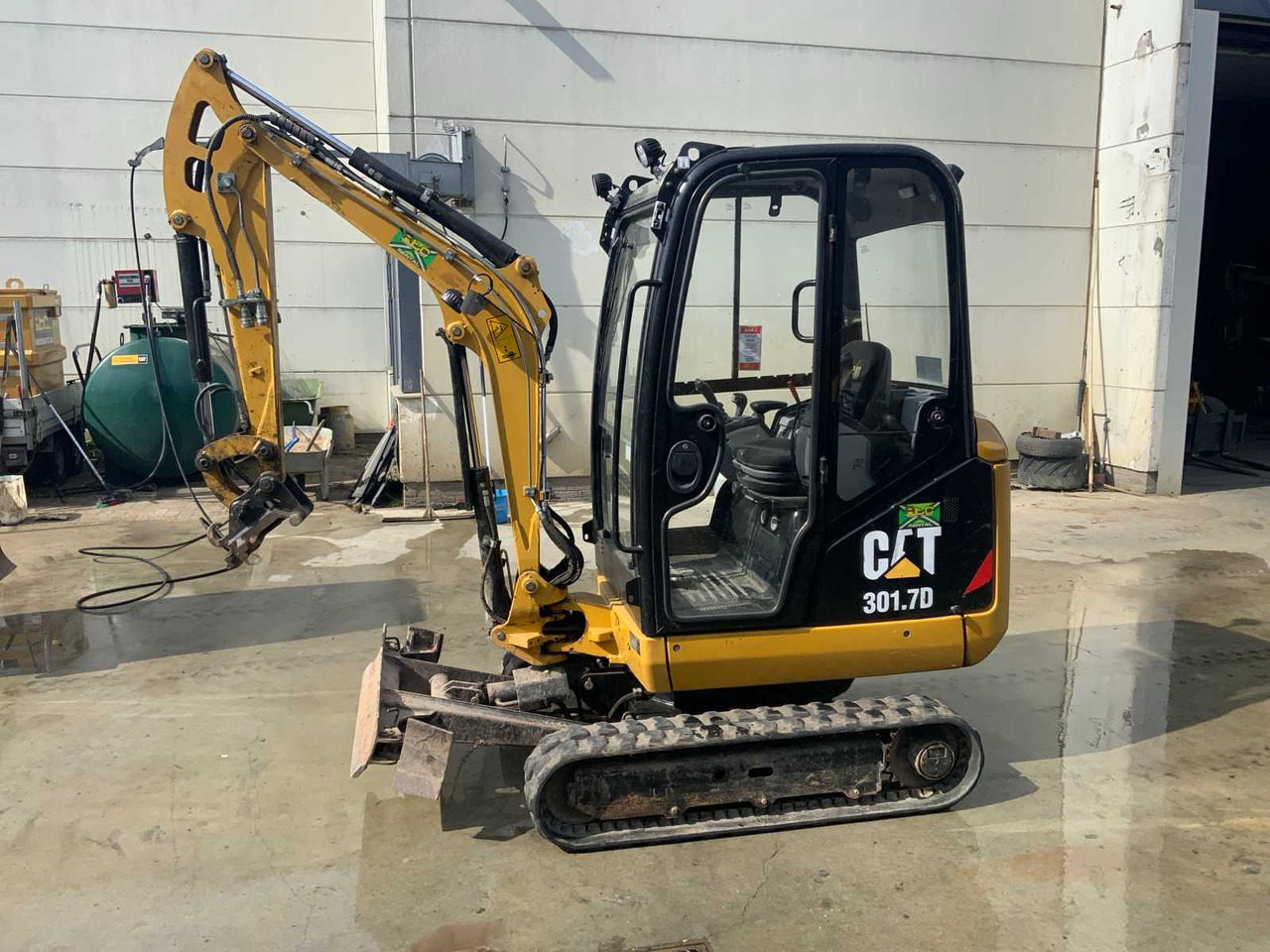 Caterpillar 301.7D - Mini rýpadlo: obrázek 4 Caterpillar 301.7D - Mini rýpadlo: obrázek 4