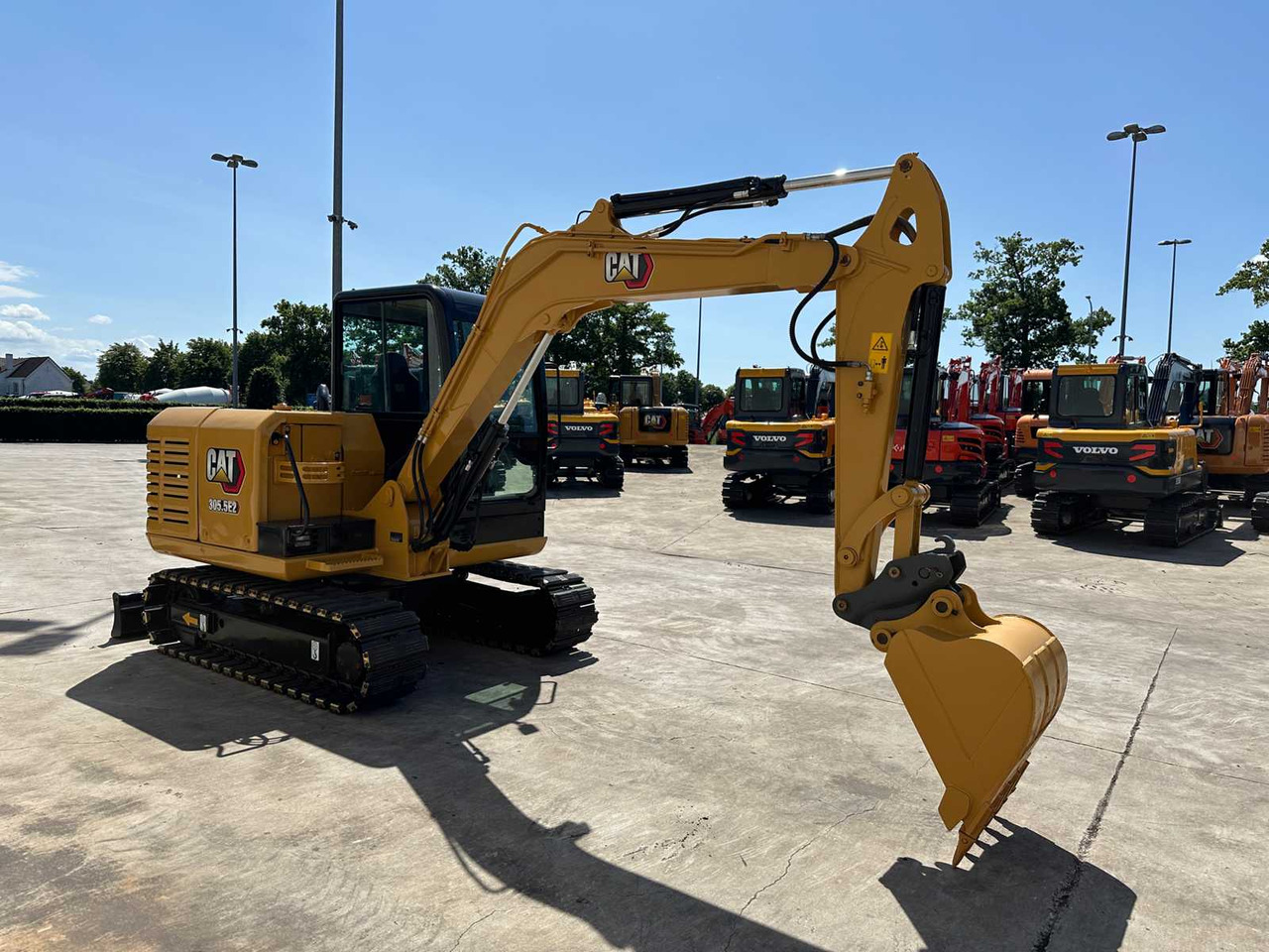 Caterpillar 305.5E2 - Pásové rýpadlo: obrázek 3 Caterpillar 305.5E2 - Pásové rýpadlo: obrázek 3