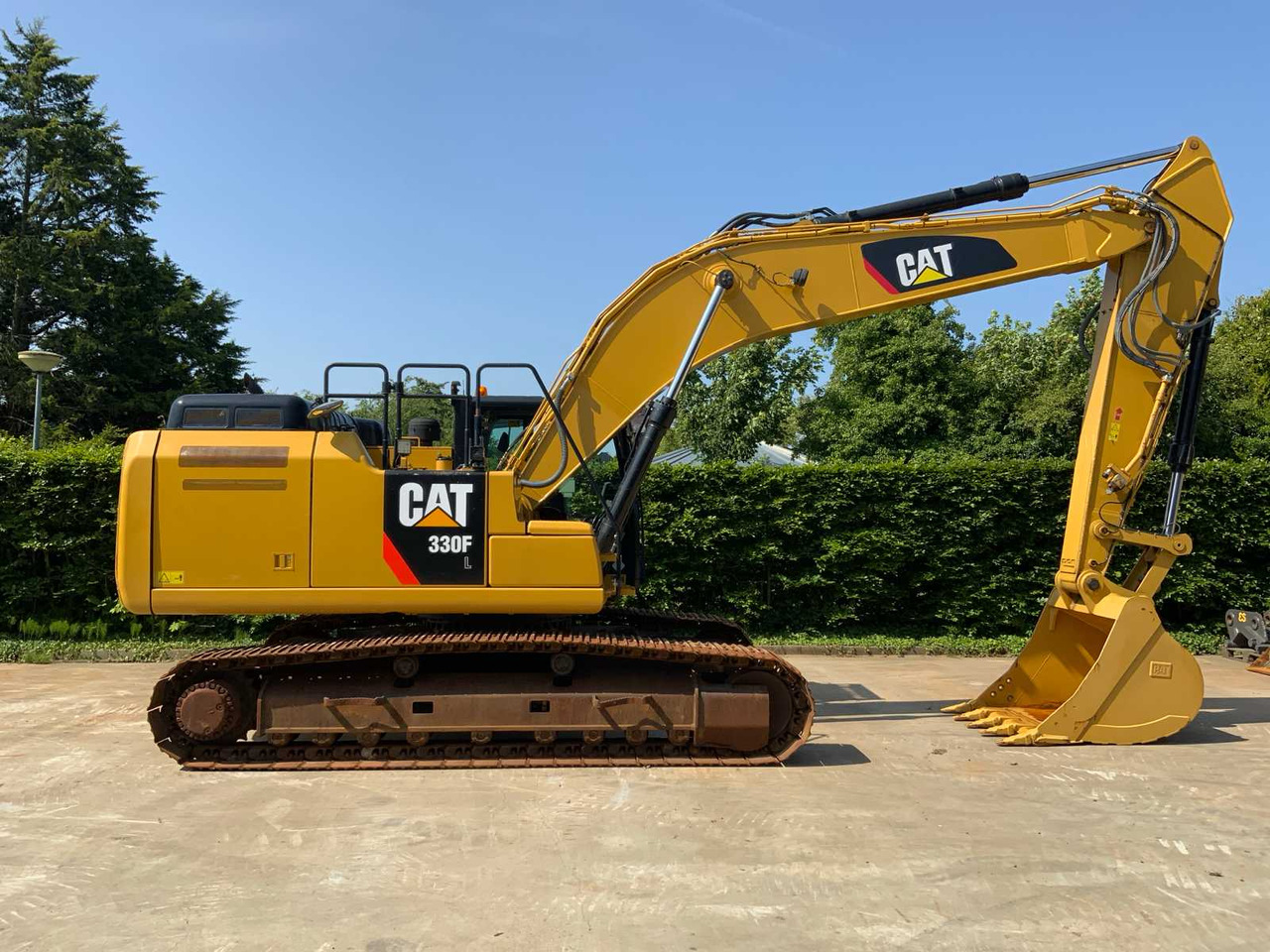 Caterpillar 330FL - Pásové rýpadlo: obrázek 4 Caterpillar 330FL - Pásové rýpadlo: obrázek 4