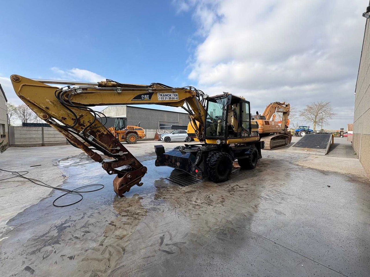 Caterpillar M315 - Kolesové rýpadlo: obrázek 4 Caterpillar M315 - Kolesové rýpadlo: obrázek 4