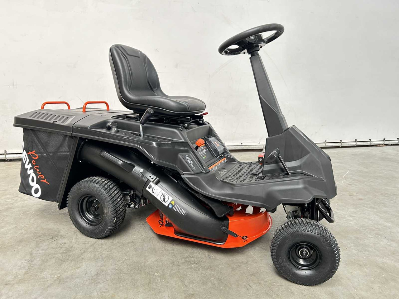 Daewoo DAXRM224 - Sekačka na trávu: obrázek 3 Daewoo DAXRM224 - Sekačka na trávu: obrázek 3