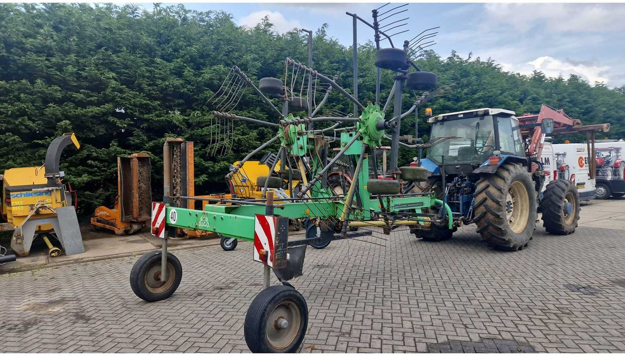 Deutz 6654 - Stroj na sklizeň pícnin: obrázek 1 Deutz 6654 - Stroj na sklizeň pícnin: obrázek 1