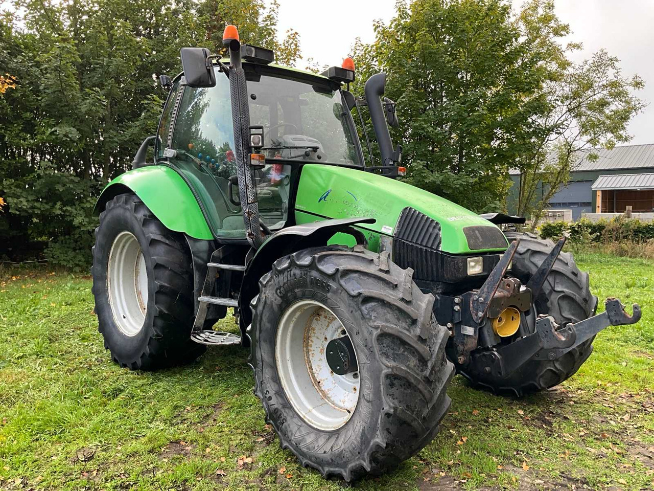 Deutz-Fahr Agrotron 35 MK - Traktor: obrázek 4 Deutz-Fahr Agrotron 35 MK - Traktor: obrázek 4
