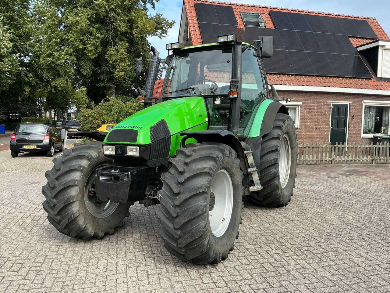 Deutz-fahr - Traktor: obrázek 2 Deutz-fahr - Traktor: obrázek 2