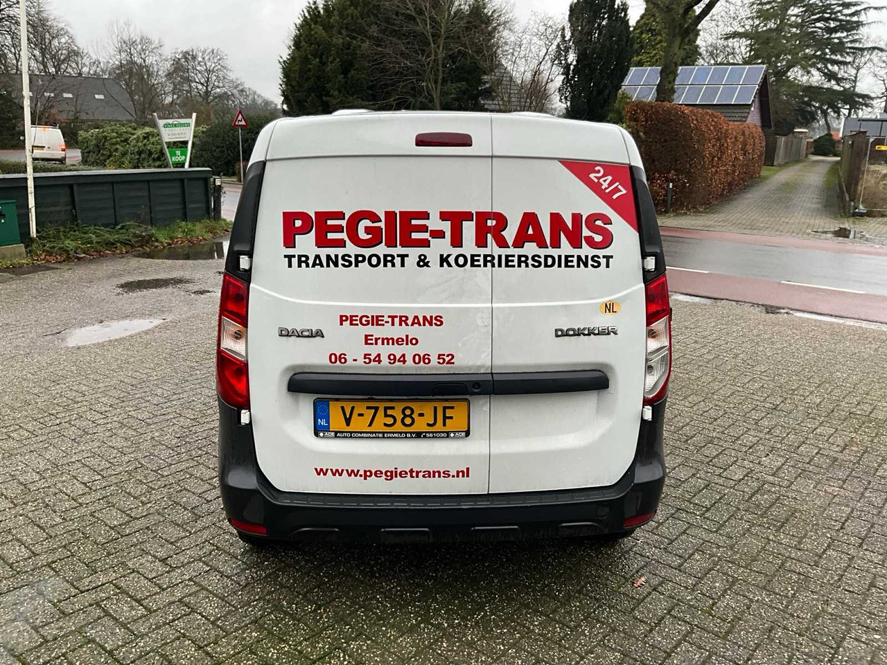 2017 DACIA DOKKER 1.5DCI 75 BASIC COMMERCIAL VEHICLE - Dodávka: obrázek 4 2017 DACIA DOKKER 1.5DCI 75 BASIC COMMERCIAL VEHICLE - Dodávka: obrázek 4