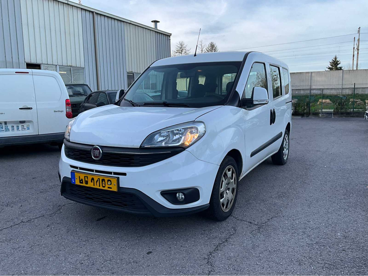 2017 FIAT DOBLO VAN - Dodávka: obrázek 1 2017 FIAT DOBLO VAN - Dodávka: obrázek 1