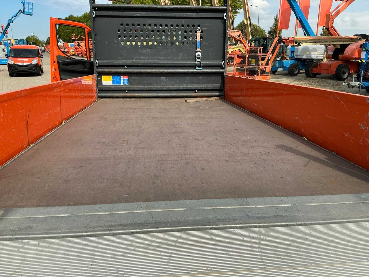 Dodávka 2019 IVECO DAILY 35-140 FLATBED TRUCK: obrázek 12
