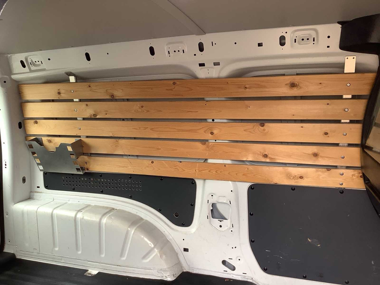 Dodávka 2019 - VOLKSWAGEN - CADDY - 1.4 TGI MAXI L2H1 ECOFUEL - CNG/NATURAL GAS - COMMERCIAL VEHICLE: obrázek 10 Dodávka 2019 - VOLKSWAGEN - CADDY - 1.4 TGI MAXI L2H1 ECOFUEL - CNG/NATURAL GAS - COMMERCIAL VEHICLE: obrázek 10