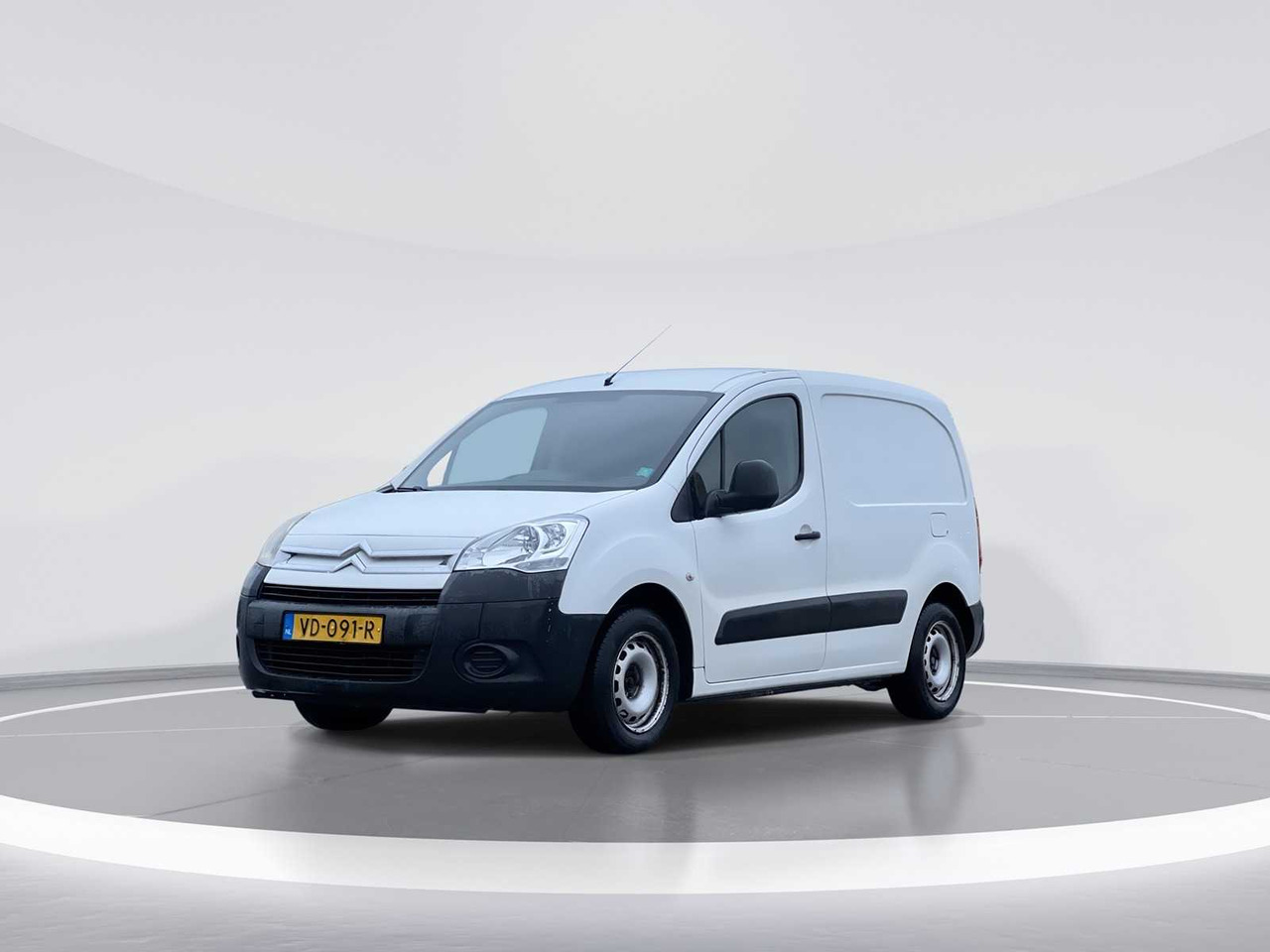 CITROEN BERLINGO 1.6 HDI 500 COMFORT | VD-091-R I - Dodávka: obrázek 2 CITROEN BERLINGO 1.6 HDI 500 COMFORT | VD-091-R I - Dodávka: obrázek 2