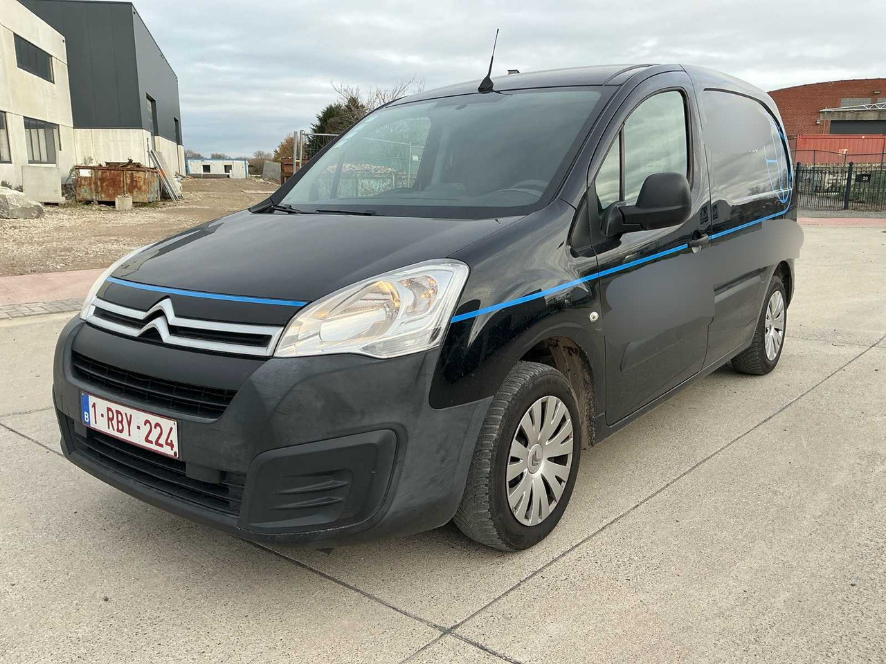 CITROËN BERLINGO 2016 - Dodávka: obrázek 1 CITROËN BERLINGO 2016 - Dodávka: obrázek 1