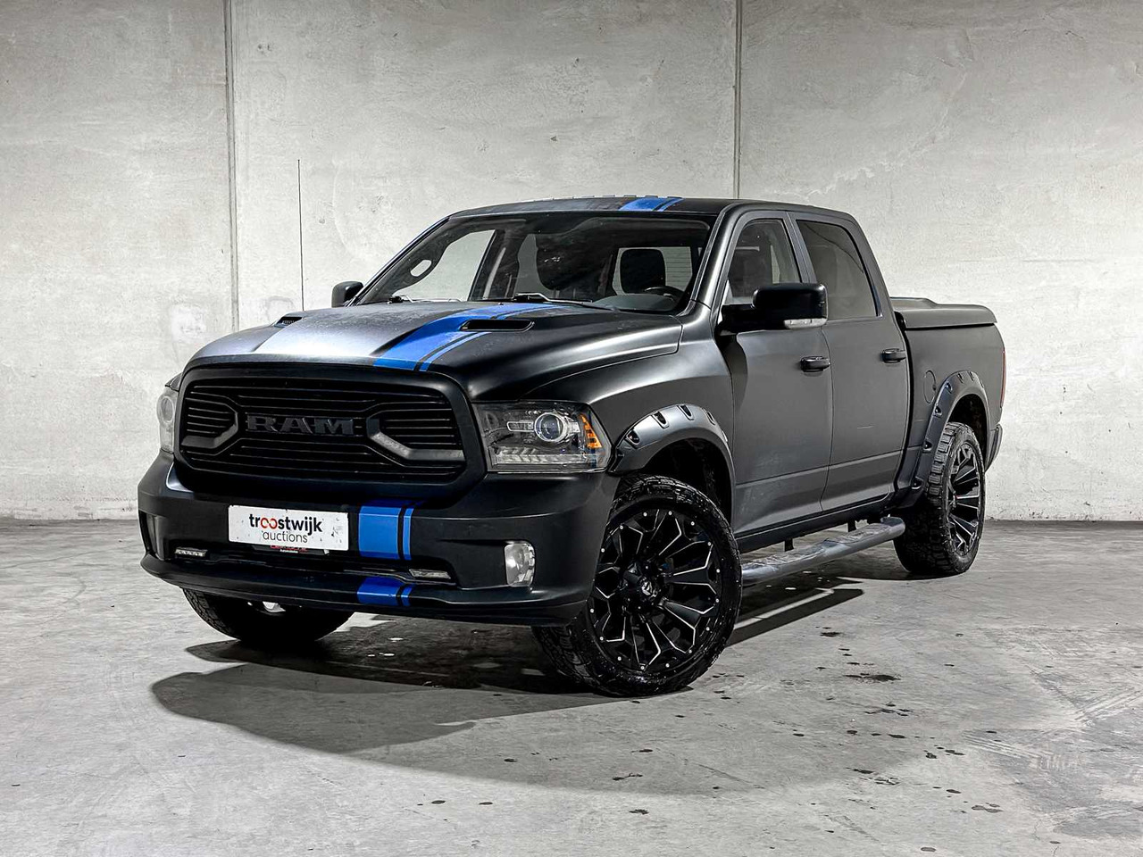 DODGE RAM 1500 5.7 V8 QUAD CAB 6'4 401HP 2018, V-442-LL COMMERCIAL VEHICLE - Dodávka: obrázek 1 DODGE RAM 1500 5.7 V8 QUAD CAB 6'4 401HP 2018, V-442-LL COMMERCIAL VEHICLE - Dodávka: obrázek 1