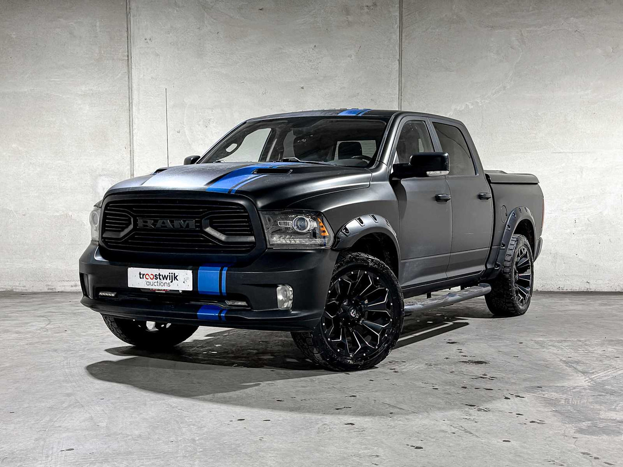 DODGE RAM 1500 5.7 V8 QUAD CAB 6'4 401HP 2018, V-442-LL COMMERCIAL VEHICLE - Dodávka: obrázek 2 DODGE RAM 1500 5.7 V8 QUAD CAB 6'4 401HP 2018, V-442-LL COMMERCIAL VEHICLE - Dodávka: obrázek 2