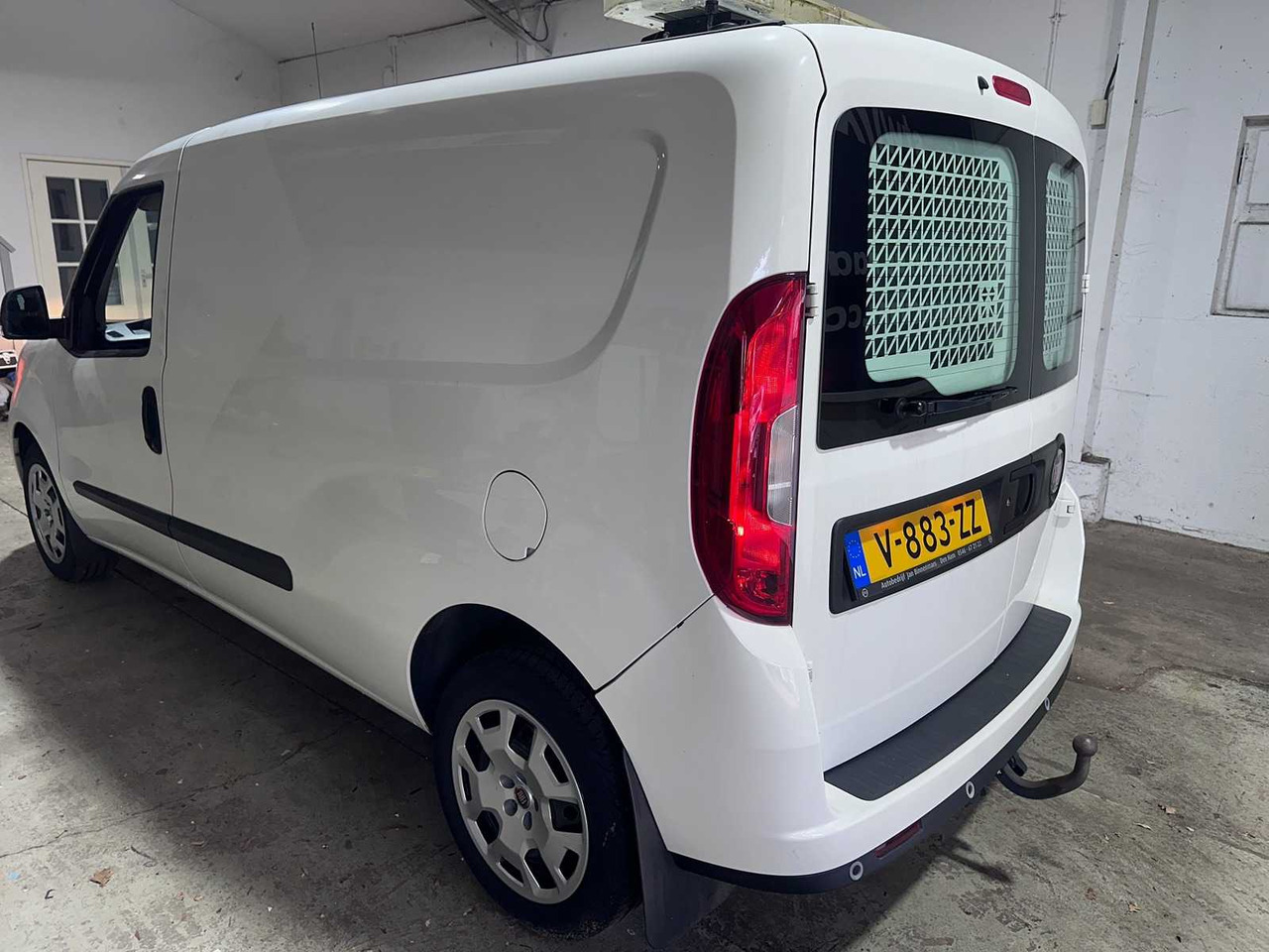 FIAT - DOBLÒ CARGO - 1.4 T-JET CNG L2H1SX - V-883-ZZ - Dodávka: obrázek 3 FIAT - DOBLÒ CARGO - 1.4 T-JET CNG L2H1SX - V-883-ZZ - Dodávka: obrázek 3