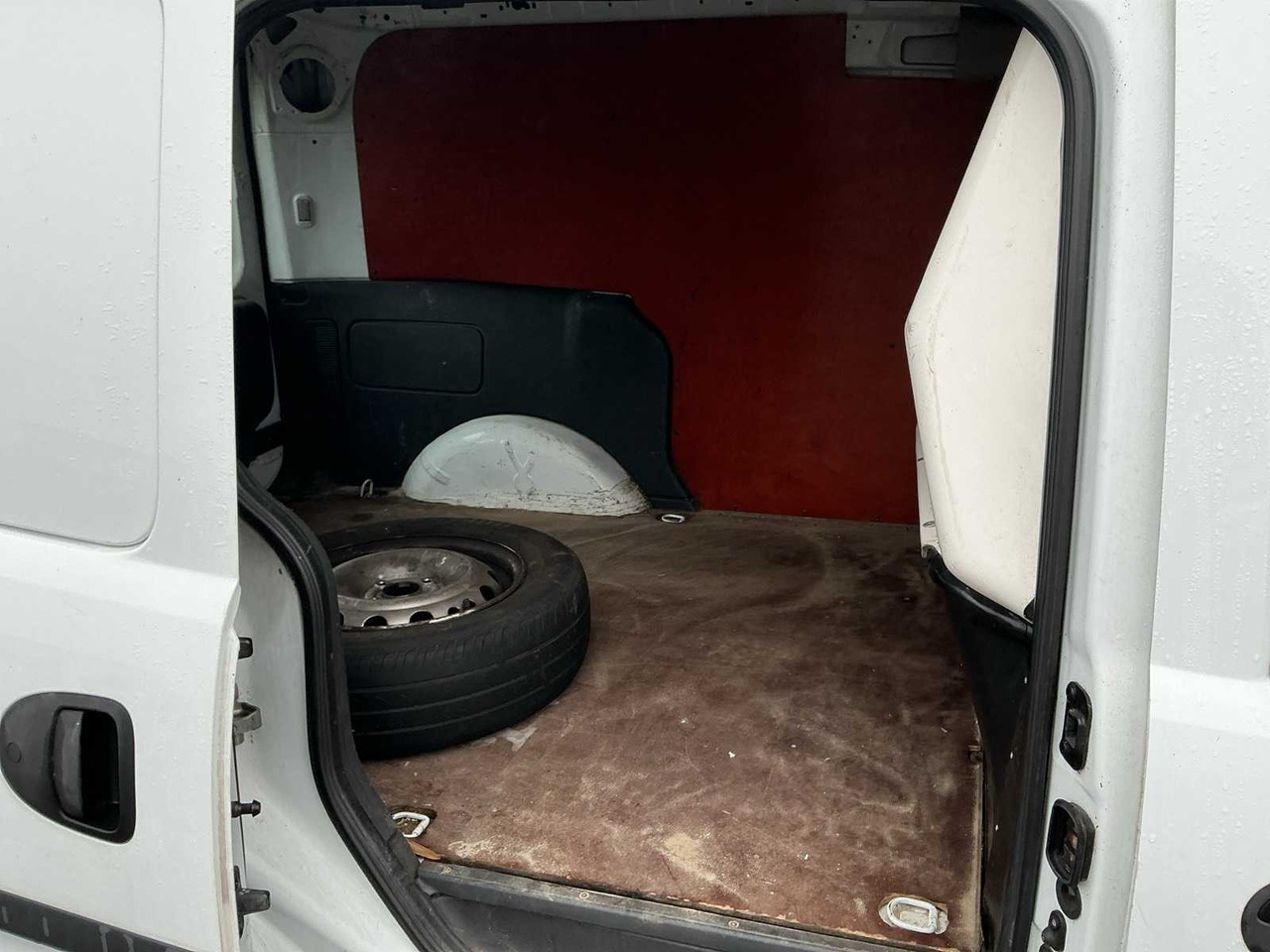 Dodávka PEUGEOT PARTNER COMMERCIAL VEHICLE: obrázek 6