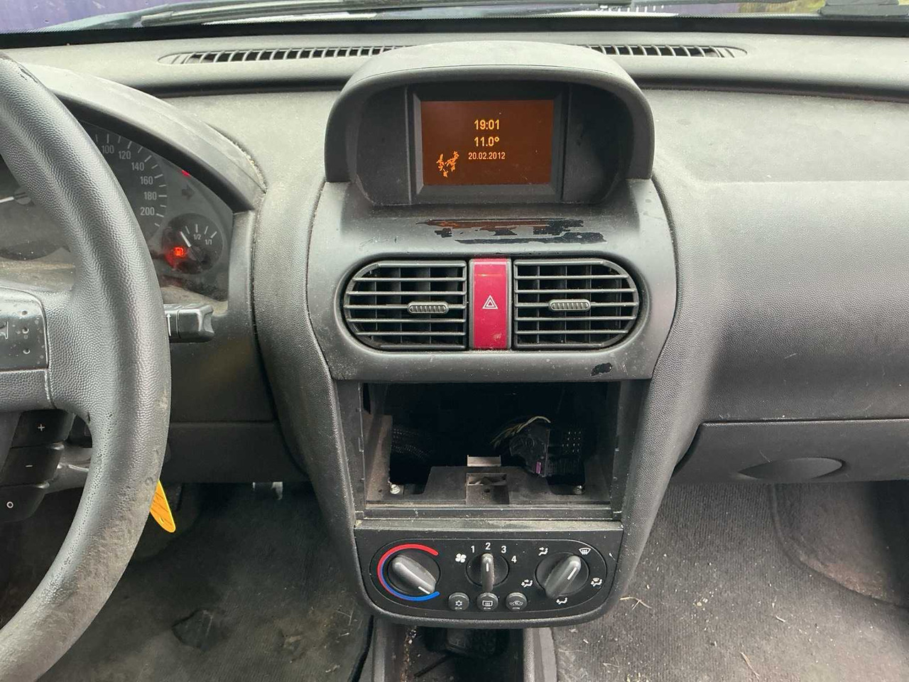 Dodávka PEUGEOT PARTNER COMMERCIAL VEHICLE: obrázek 9