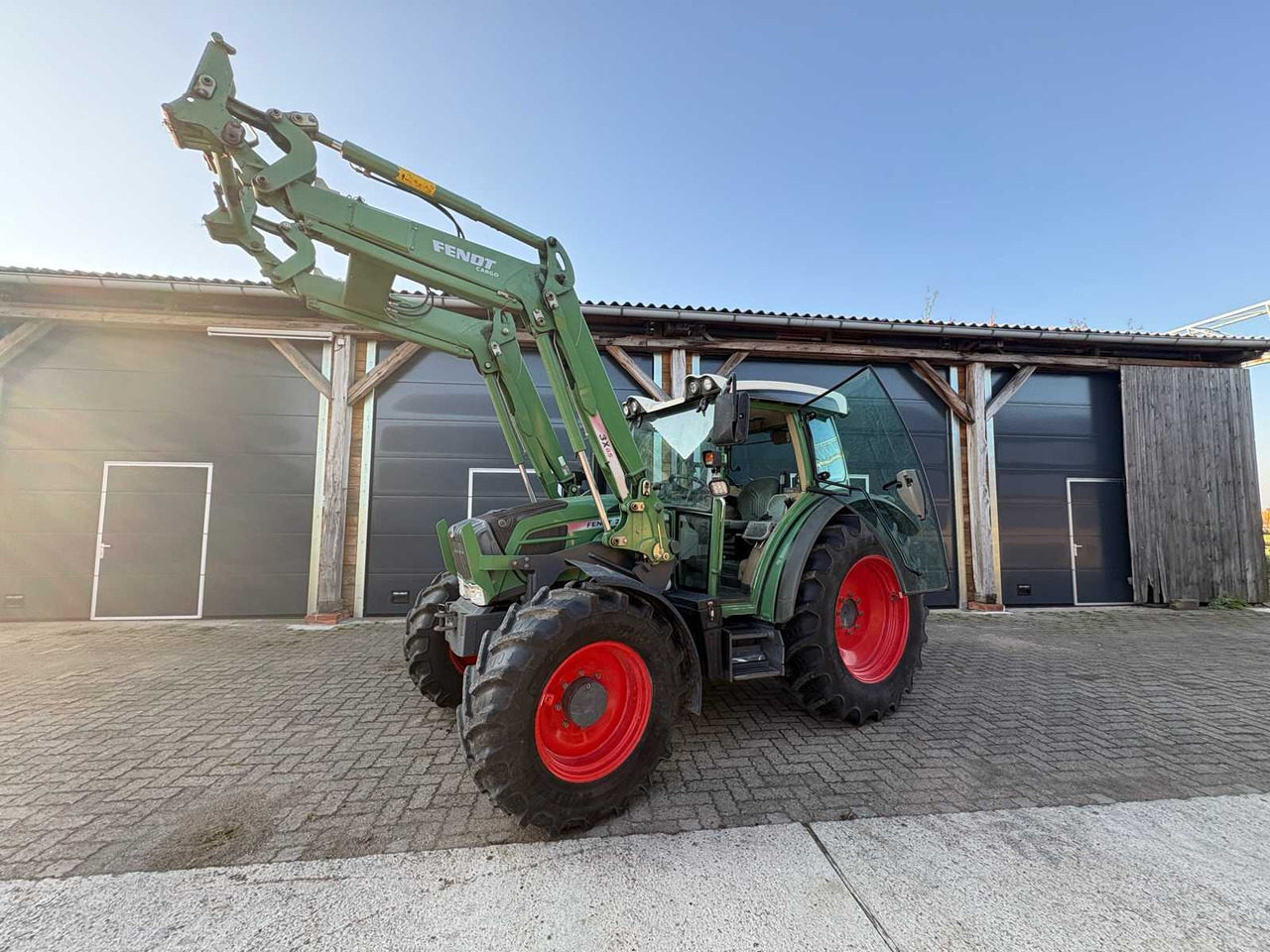 Fendt 209 S Vario - Traktor: obrázek 1 Fendt 209 S Vario - Traktor: obrázek 1