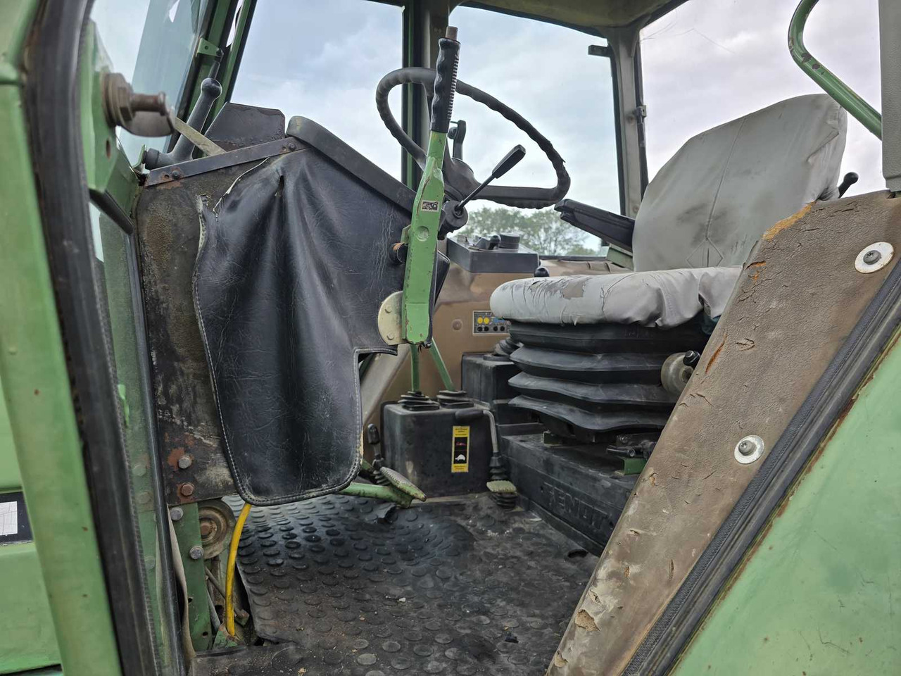 Traktor Fendt 612 LSA Turbomatik: obrázek 14