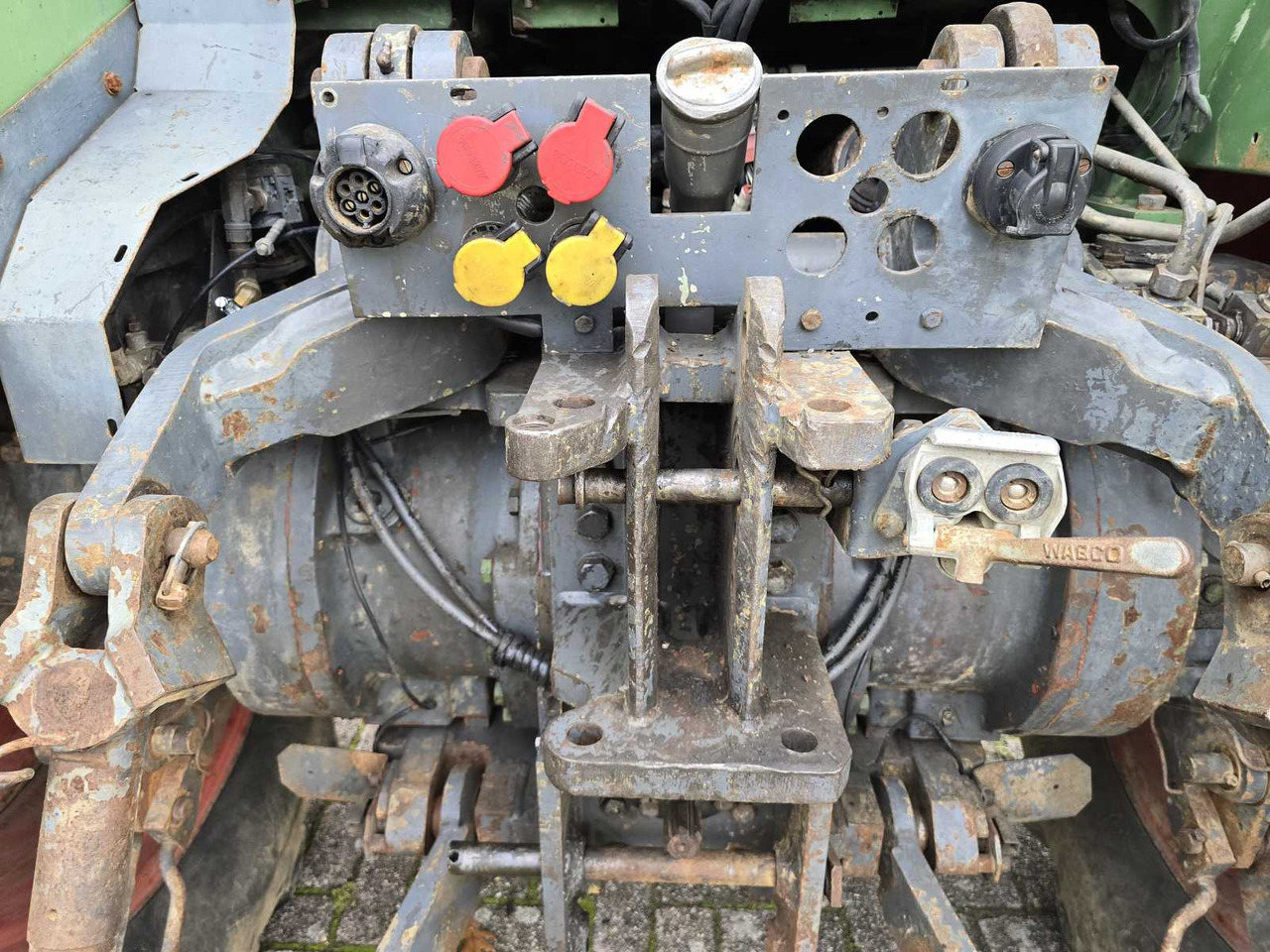 Traktor Fendt 612 LSA Turbomatik: obrázek 6