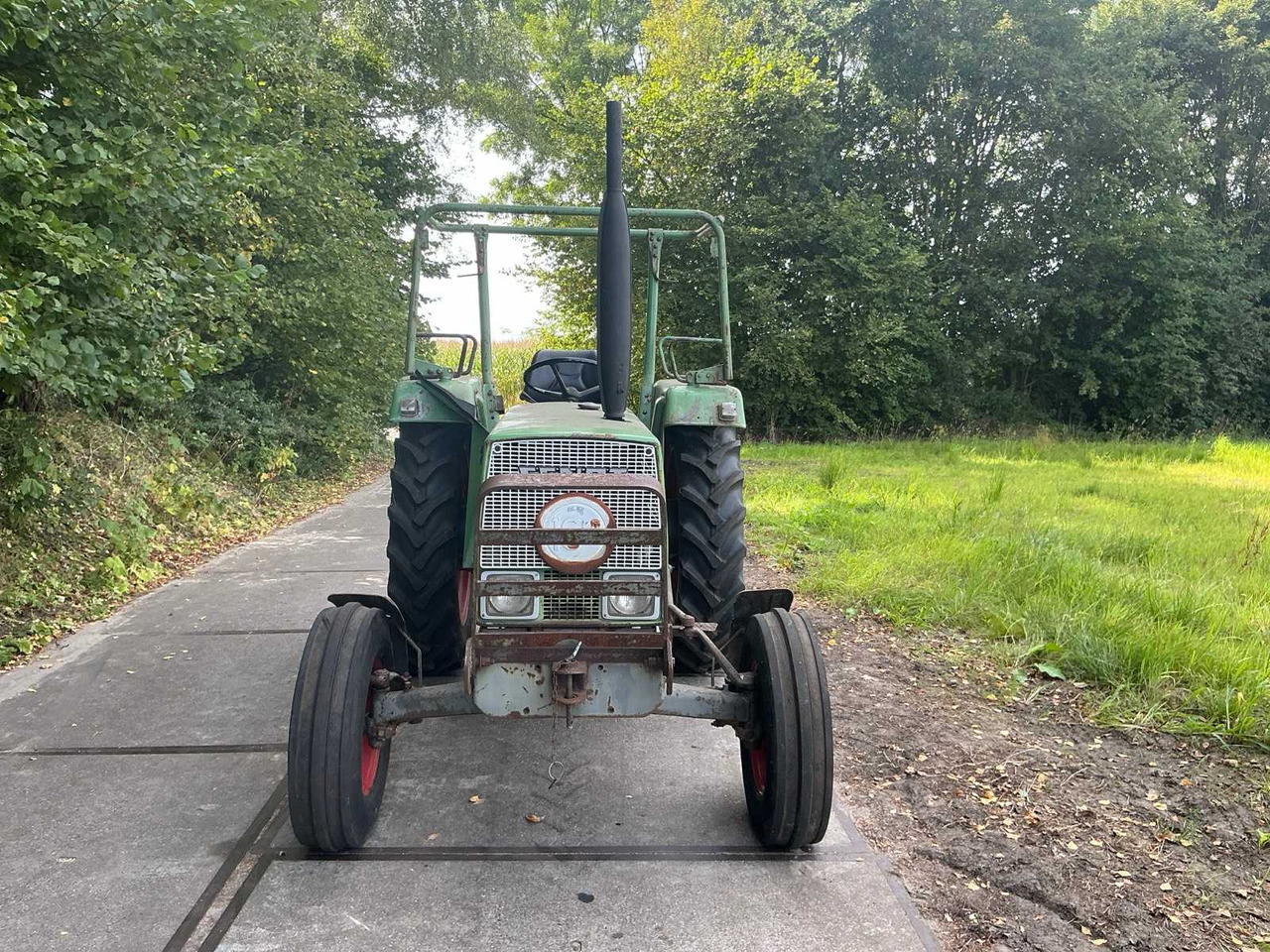 Fendt Farmer 103 - Traktor: obrázek 2 Fendt Farmer 103 - Traktor: obrázek 2