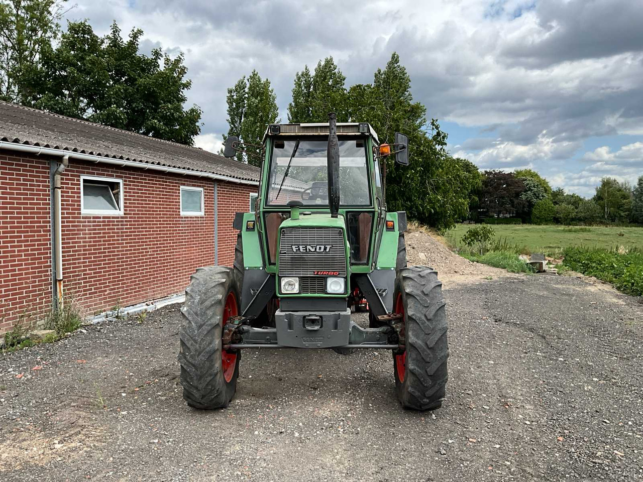 Fendt Farmer 309LS - Traktor: obrázek 3 Fendt Farmer 309LS - Traktor: obrázek 3