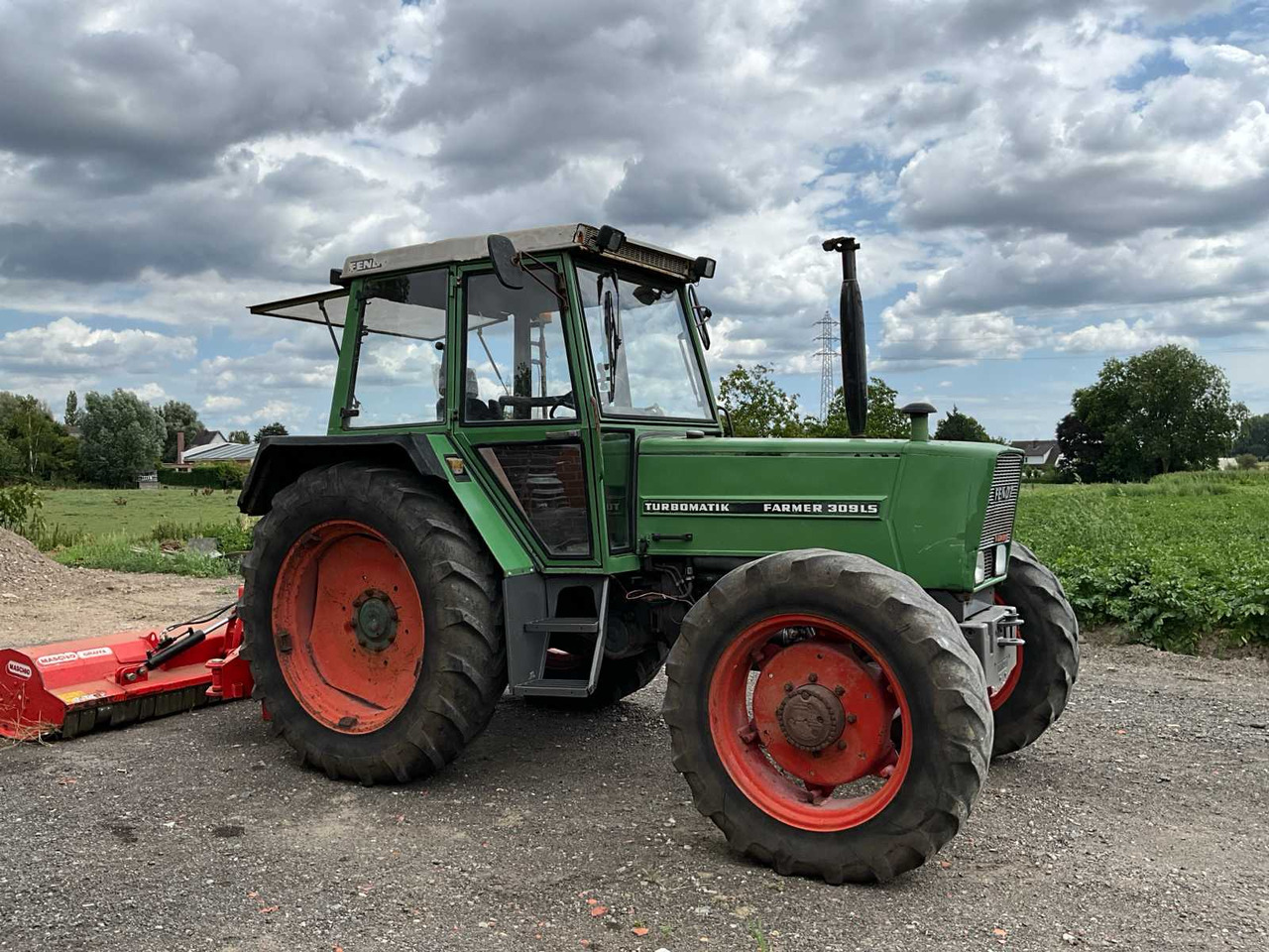 Fendt Farmer 309LS - Traktor: obrázek 5 Fendt Farmer 309LS - Traktor: obrázek 5