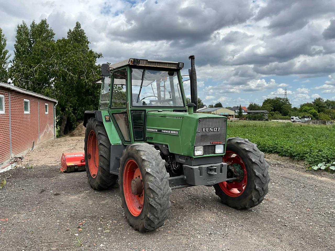 Fendt Farmer 309LS - Traktor: obrázek 4 Fendt Farmer 309LS - Traktor: obrázek 4