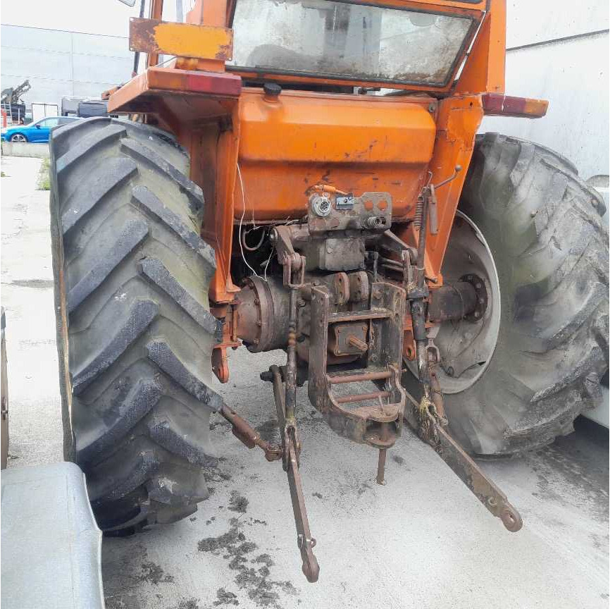 Fiat 780 - Traktor: obrázek 4 Fiat 780 - Traktor: obrázek 4