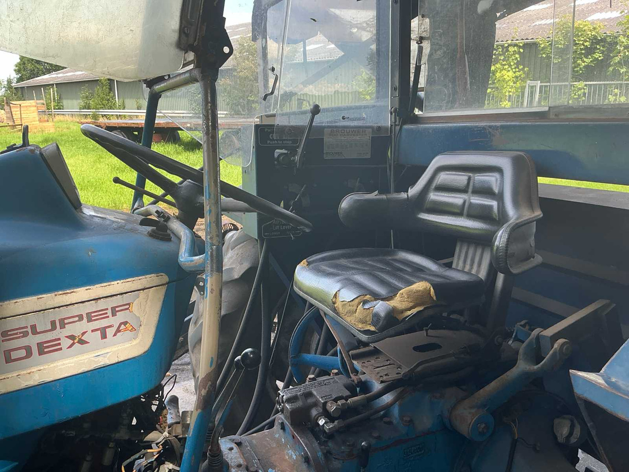 Stroj na sklizeň pícnin Ford 3000: obrázek 21
